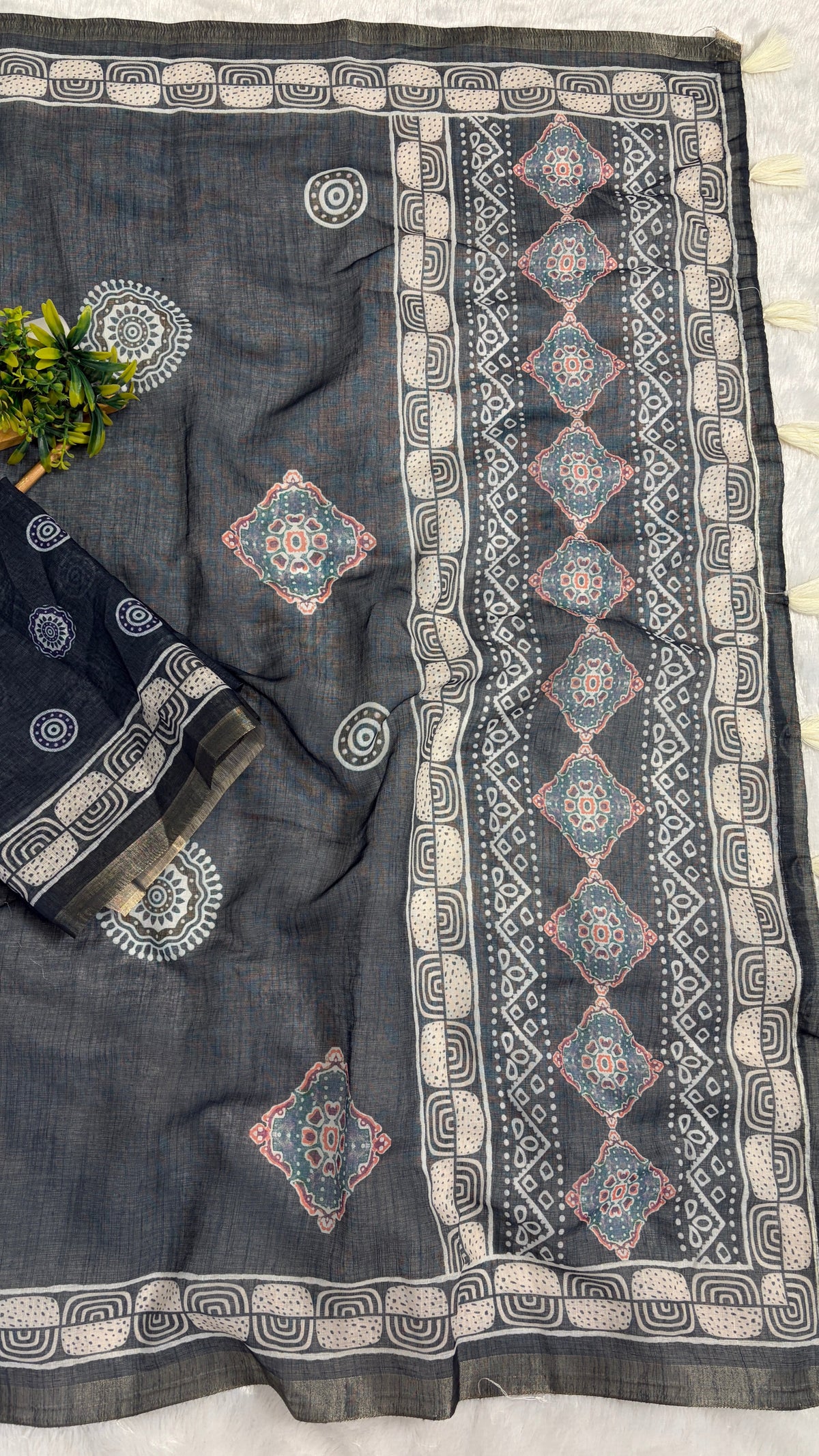 Cotton Linen Grey With Blue Tone Abstract Print Saree