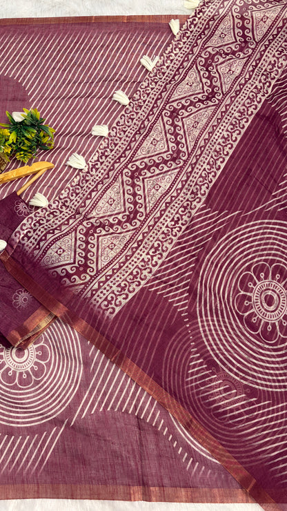 Cotton Linen Wine Color with Lines and Abstract Print Saree