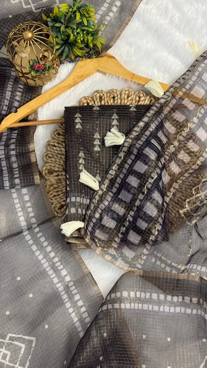 Kota Doriya Geometric Design Print With Aari Work