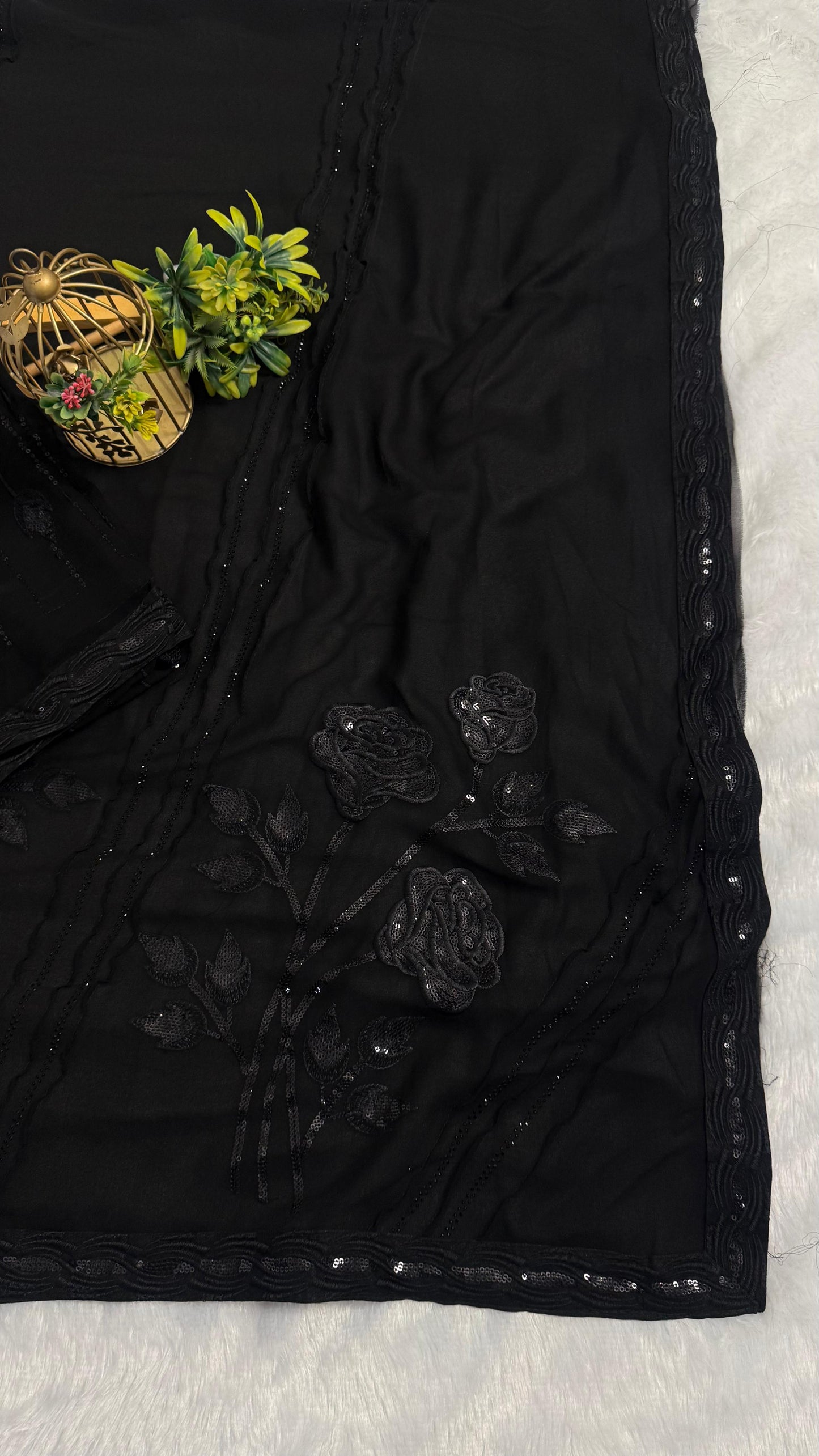 Gorgeous Diamond and Thread work with Sequence flower Saree