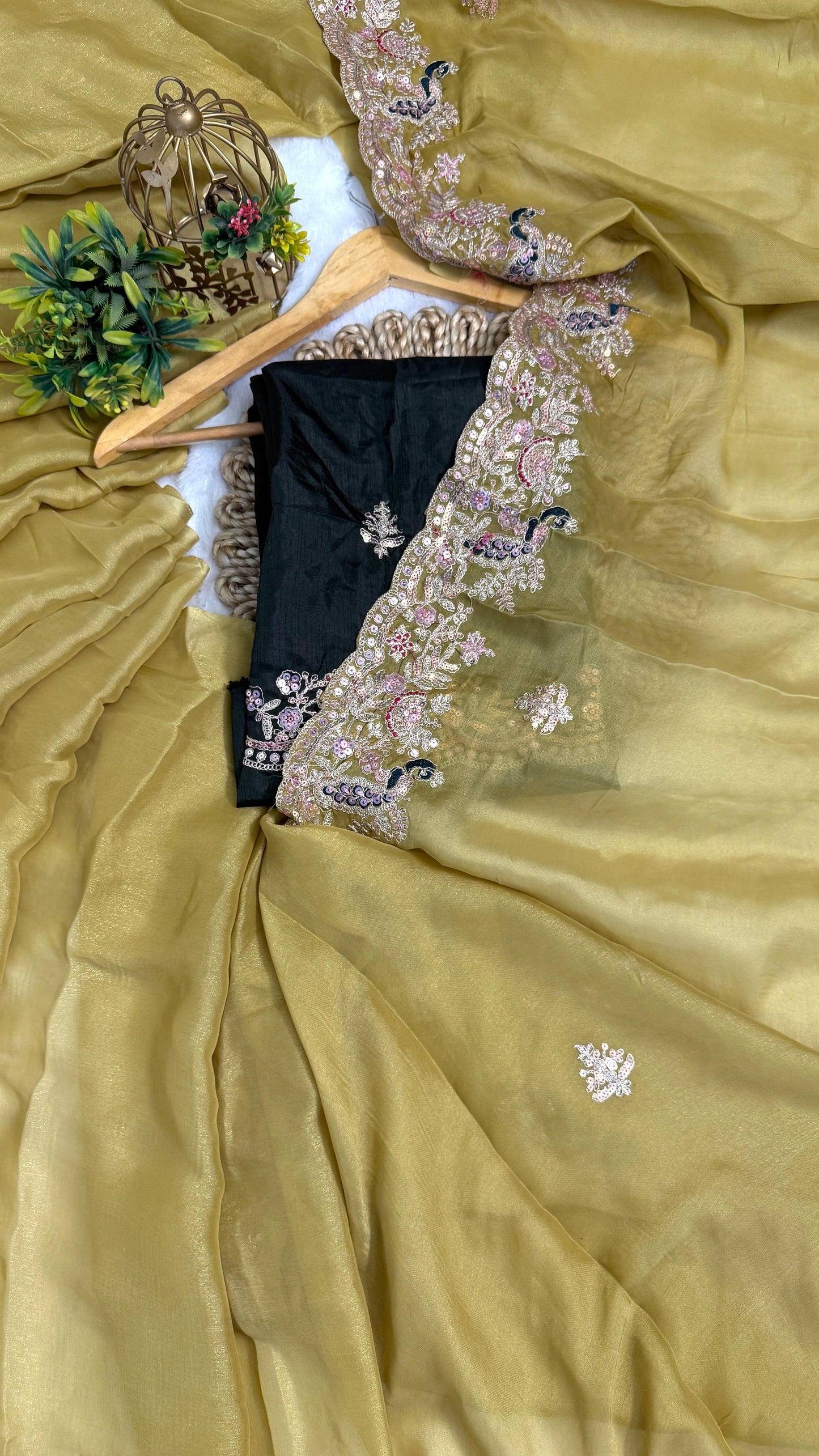 Beautiful Peacock Design C-Pallu Saree