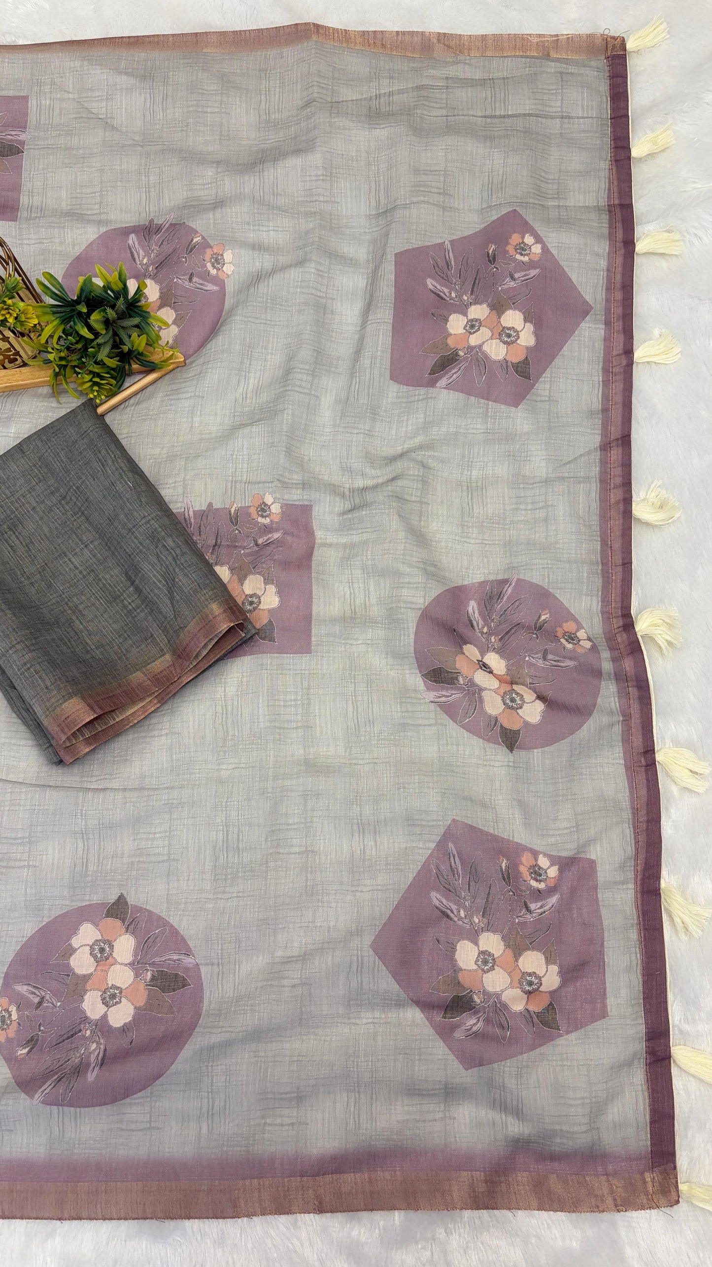 Cotton Linen Flower Print Saree