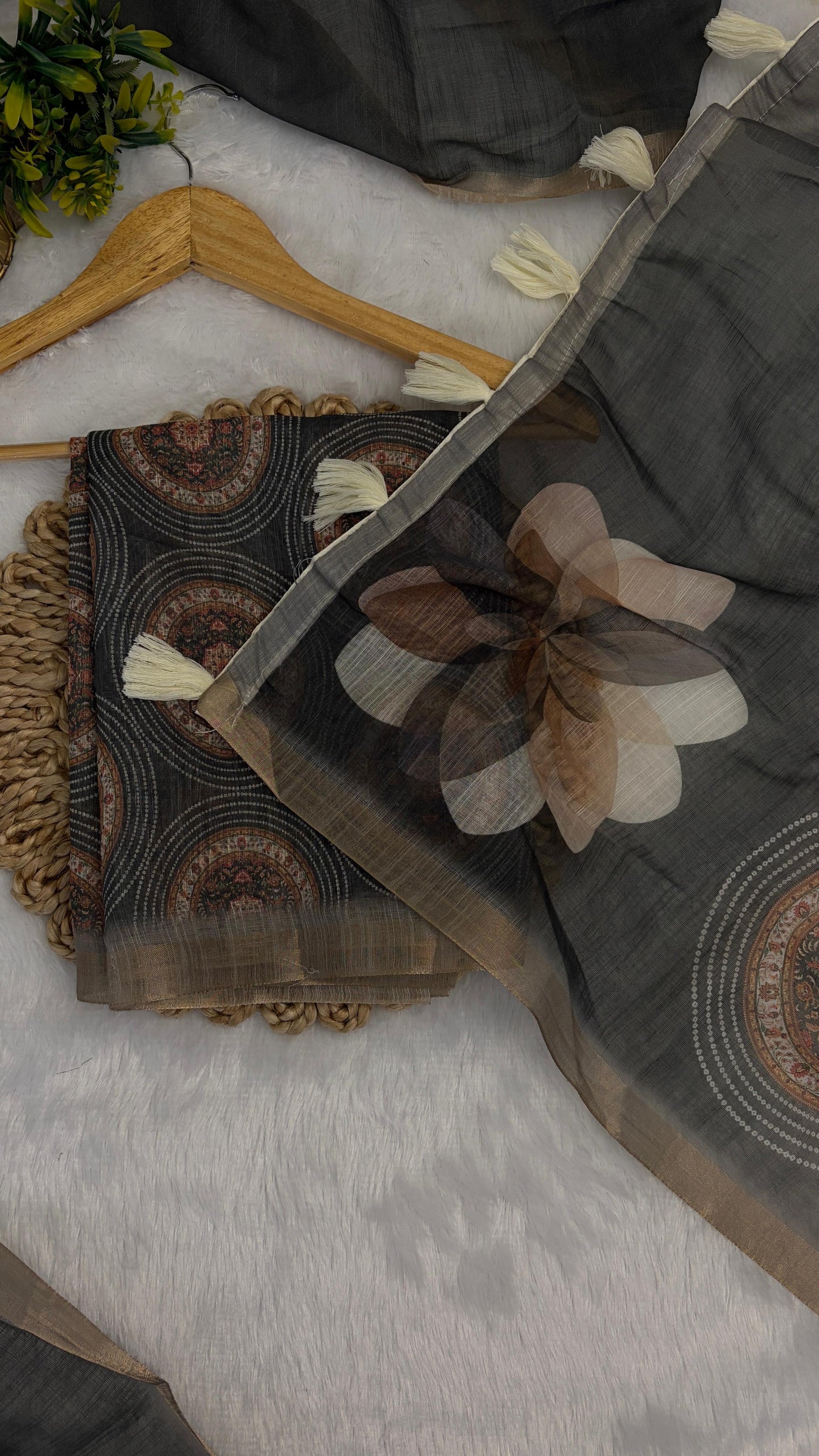 Cotton Linen Royal Print Saree