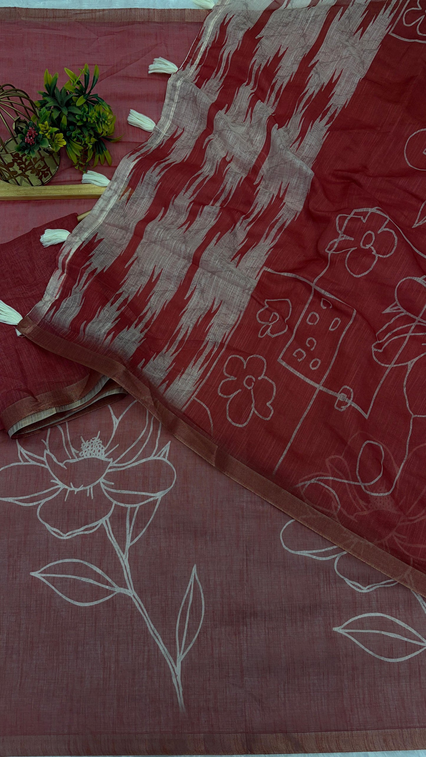 Cotton Linen Flower Print Saree