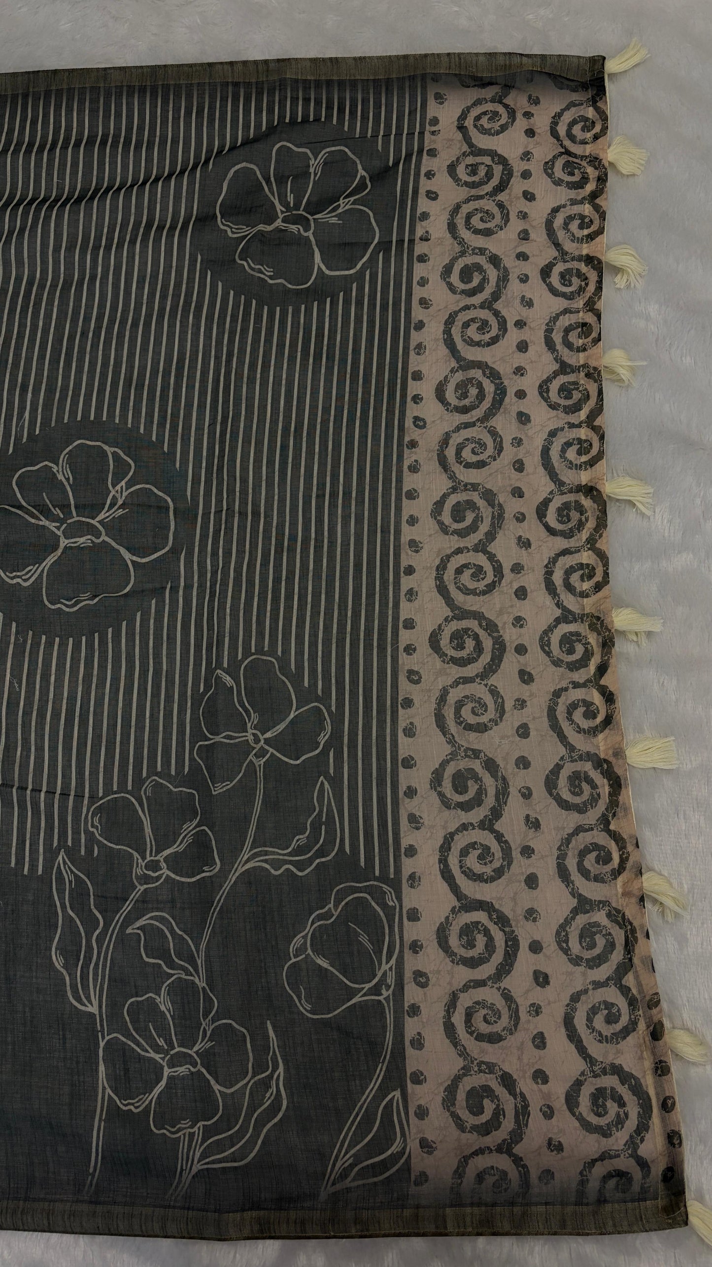Cotton Linen Flower Print Saree