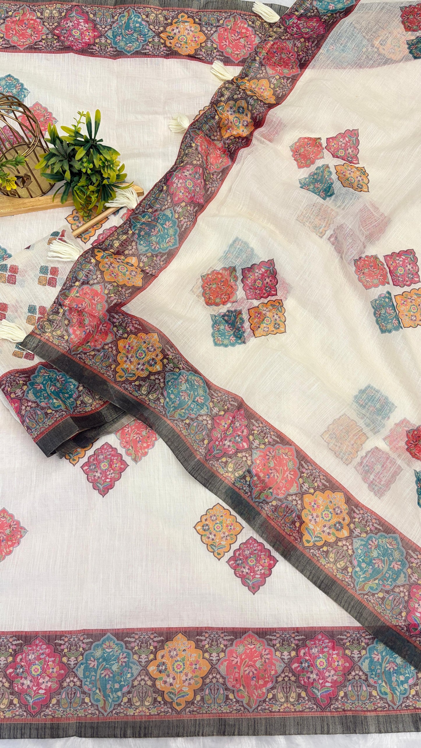 Cotton Linen Royal Print Saree