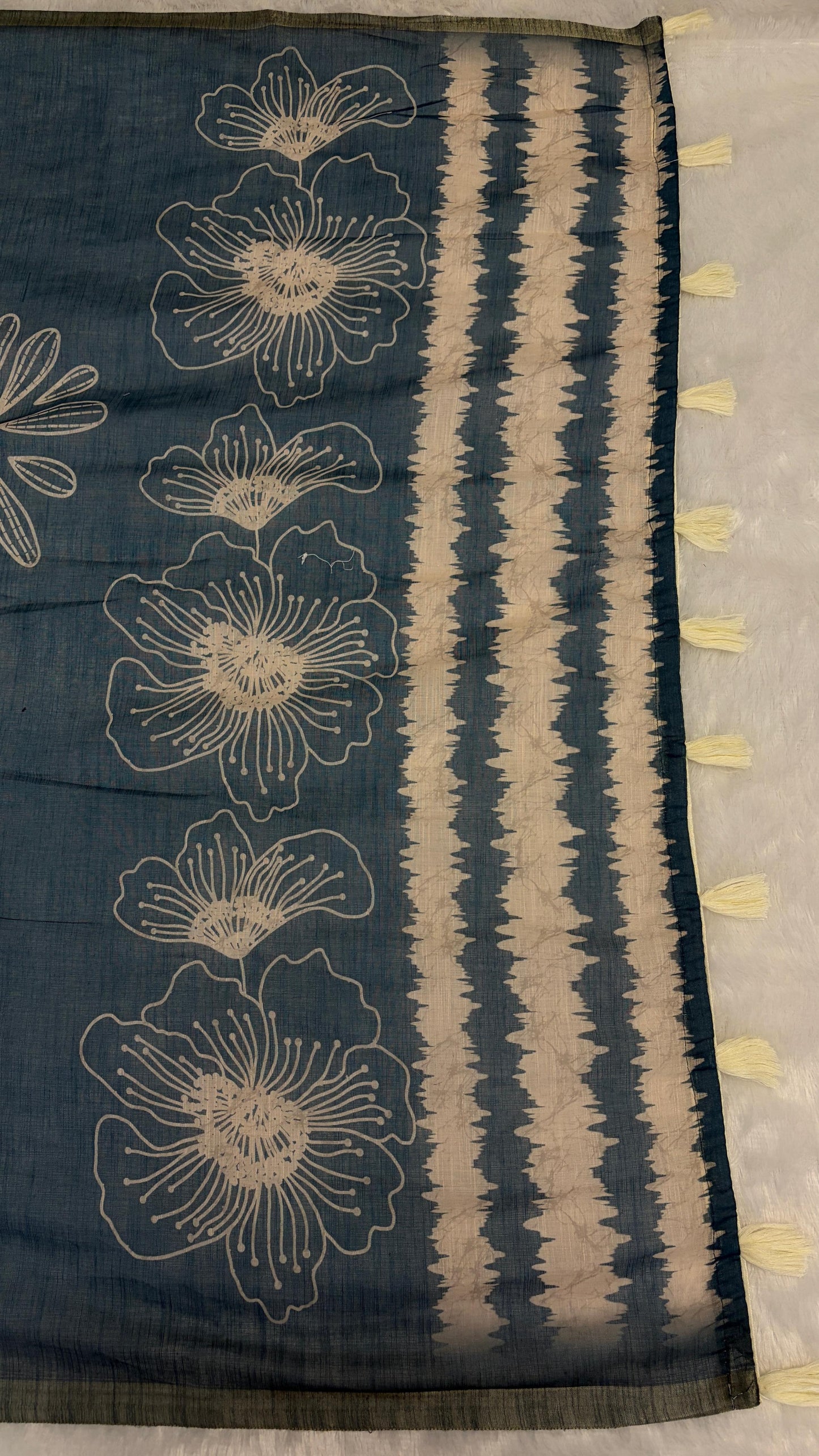 Cotton Linen Flower Print Saree