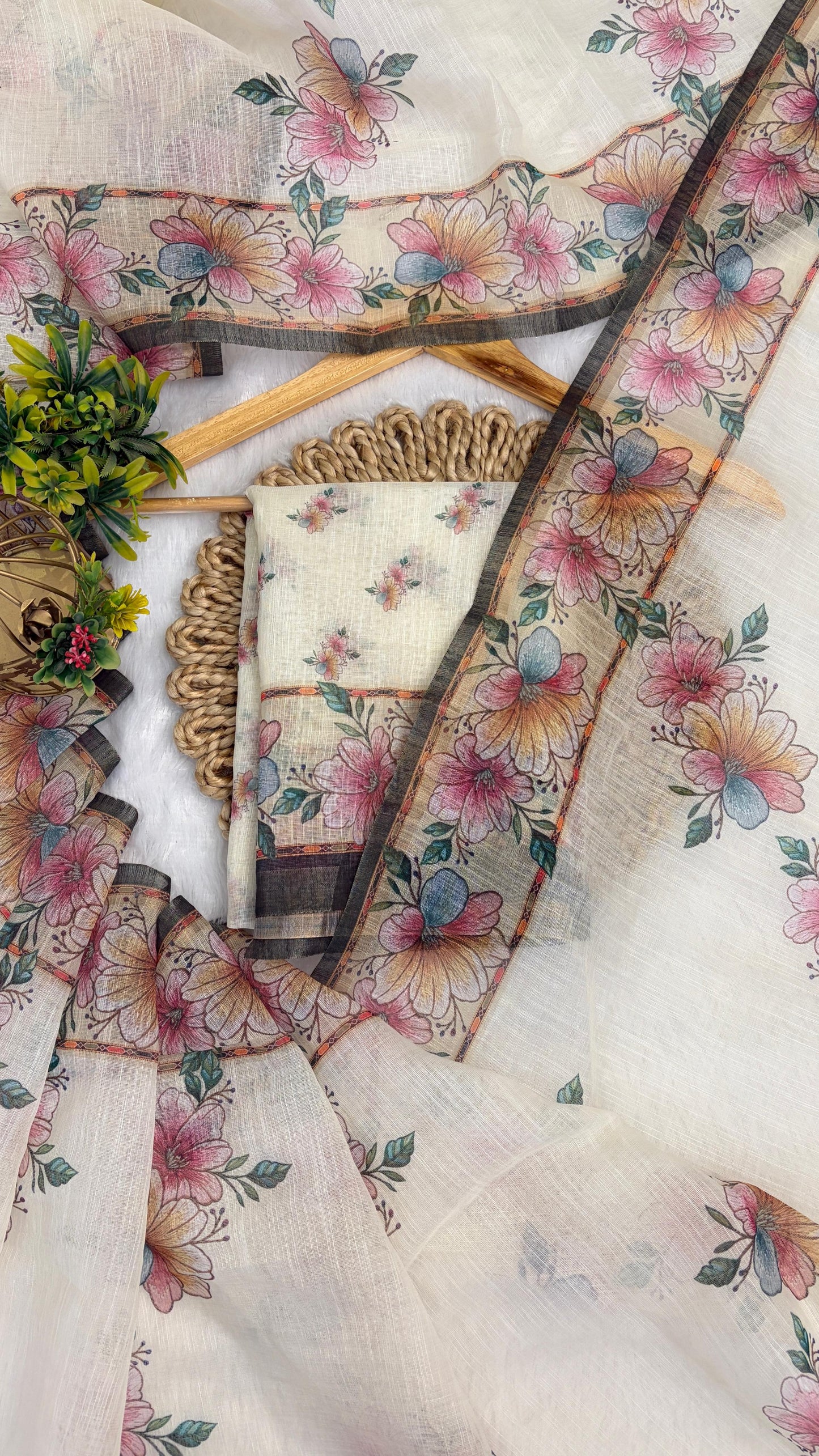 Cotton Linen Flower Print Saree
