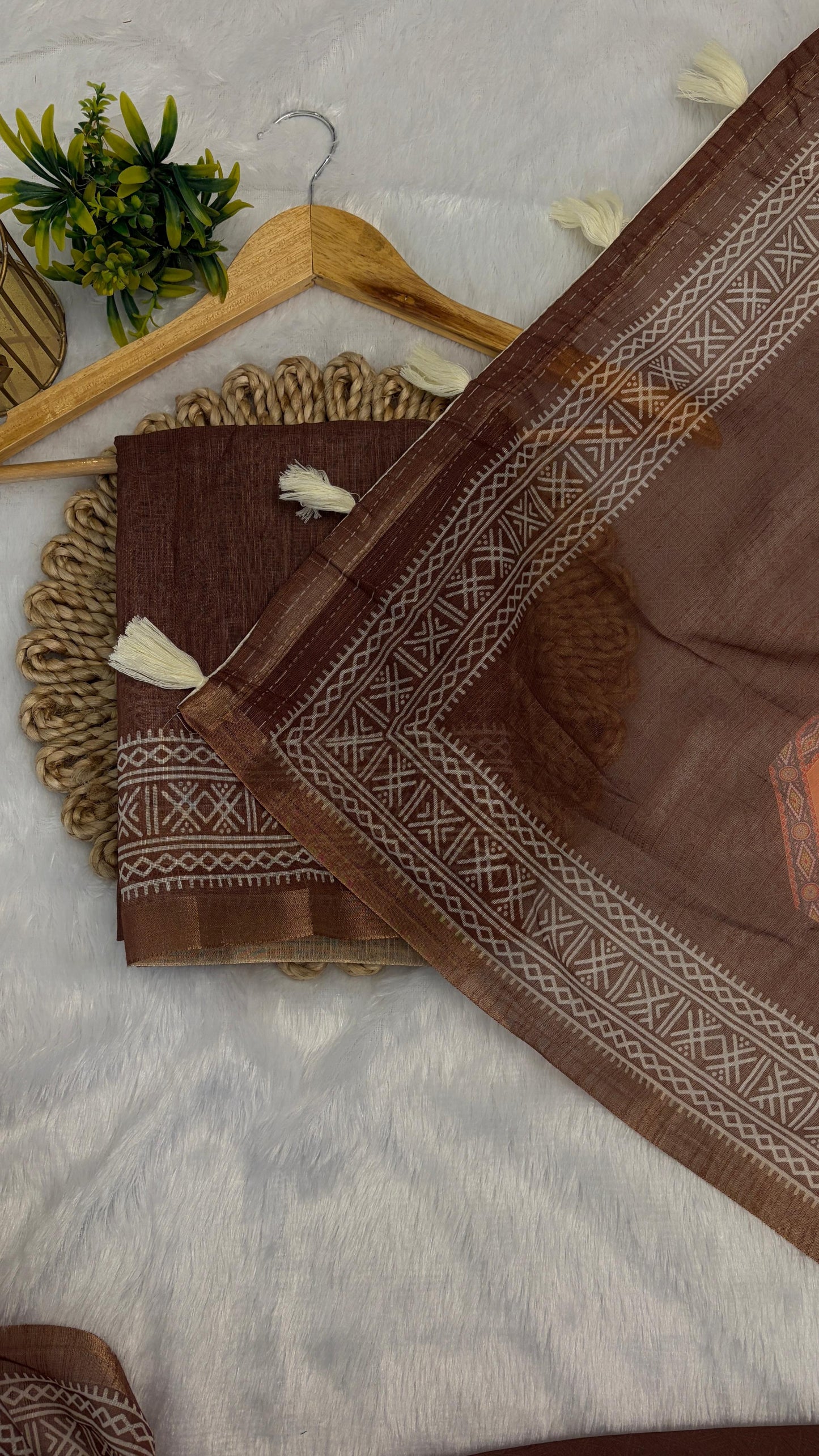 Cotton Linen Heritage Print Saree
