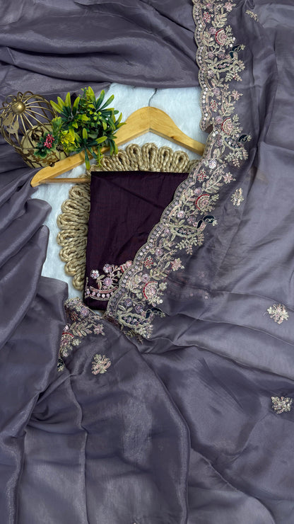 Beautiful Peacock Design C-Pallu Saree