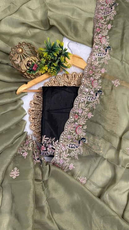 Beautiful Peacock Design C-Pallu Saree
