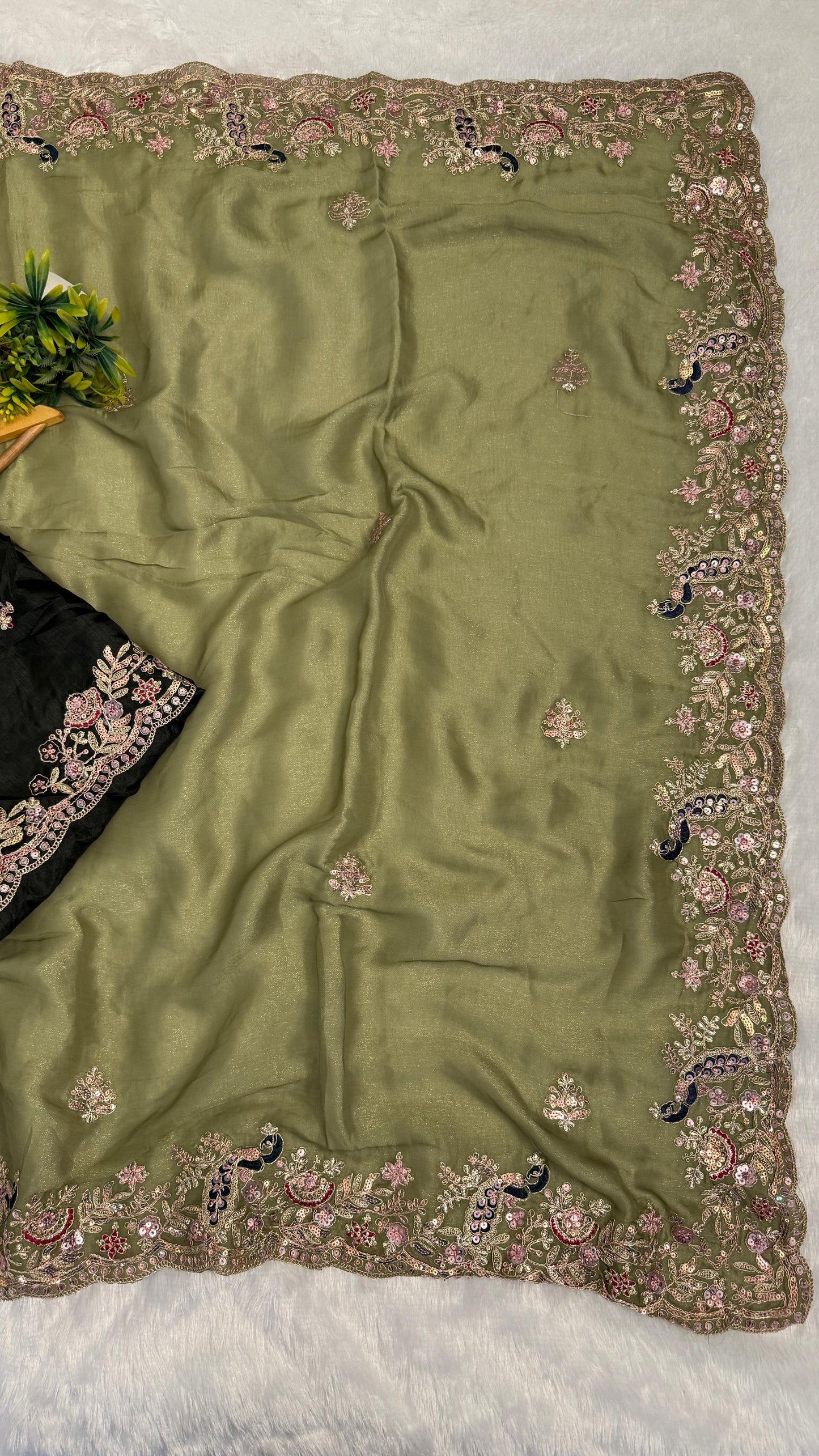 Beautiful Peacock Design C-Pallu Saree